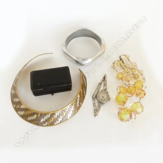 ASSTD ITEMS; COPPER CHOKER, VINTAGE JEWELLERY BOX, CRYSTAL NECKLACE, BANGLE & WATCH
