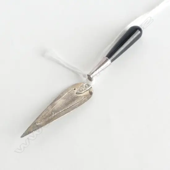 SILVER & BLACK STONE OR GLASS HANDLE TROWELL FORM SMALL PAGE MARKER 
