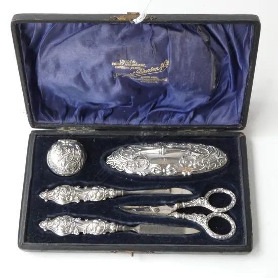 STG SILVER ART NOUVEAU 5PC PILL BOX MANICURE SET BIRMINGHAM 1904 IN BOX