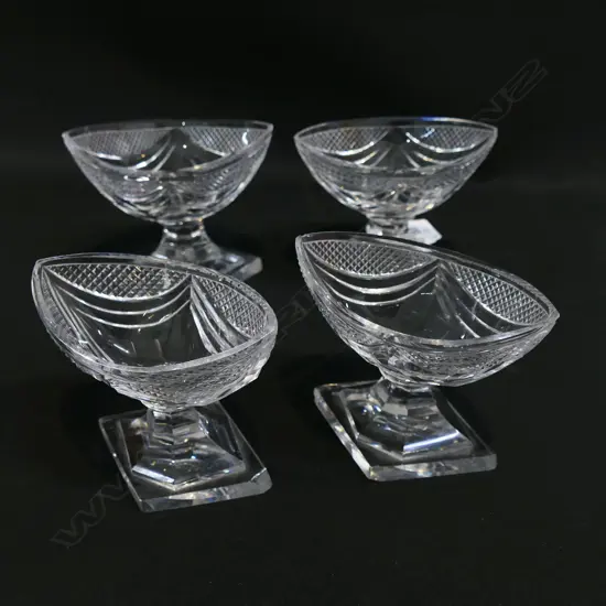 4 REGENCY CRYSTAL SALTS, BOAT SHAPE, CHIPS H.90mm W.100mm