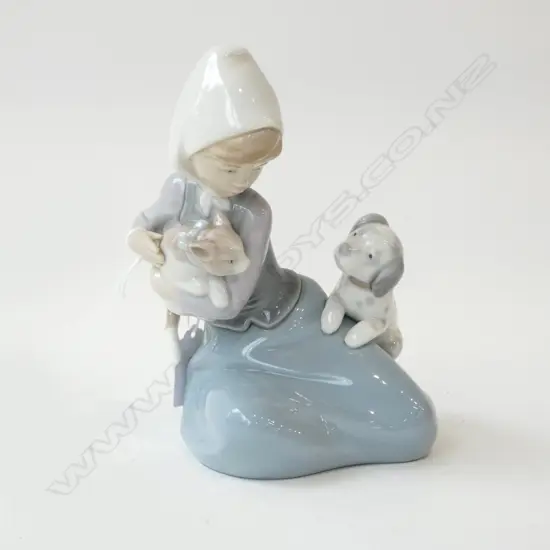 LLADRO FIGURINE H.170mm