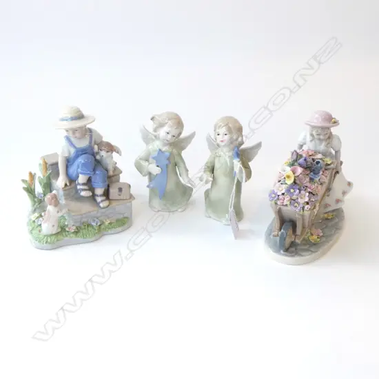 4 LLADRO STYLE FIGURINES H.155mm