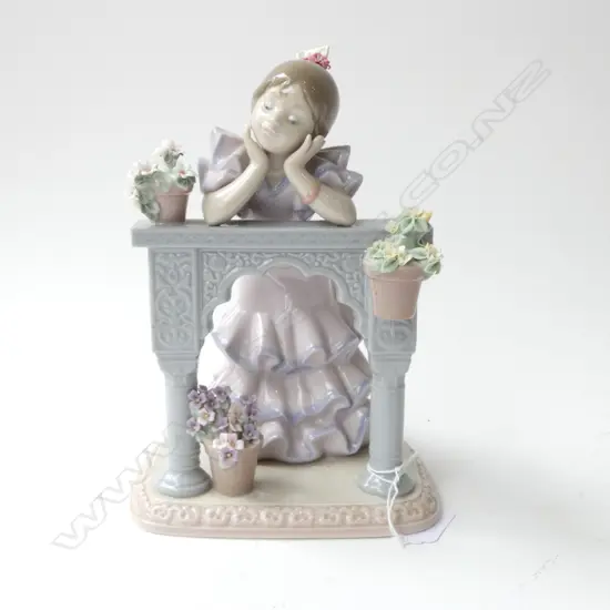 LLADRO #6480 'A PERFECT DAY' H.200mm
