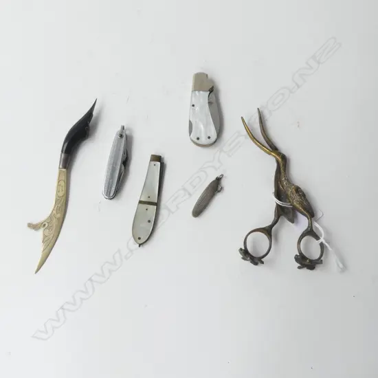 4 POCKET KNIVES + PAPER KNIFE & NOVELTY SCISSORS