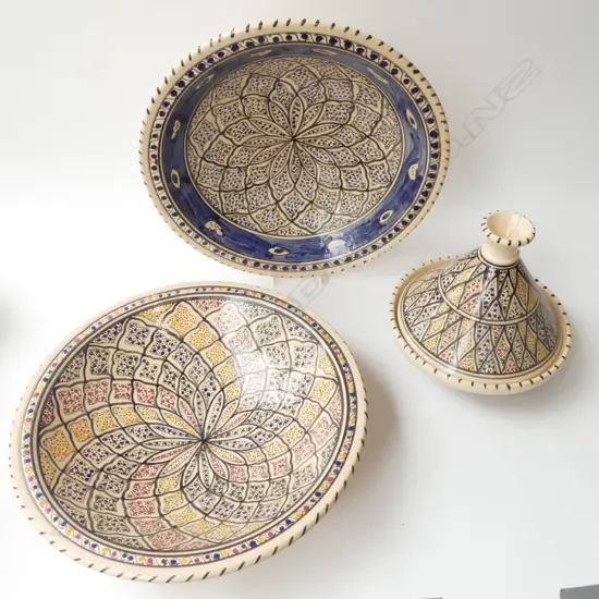 3 PCES ELMAROCCO PAINTED CERAMICS Dia. 410mm