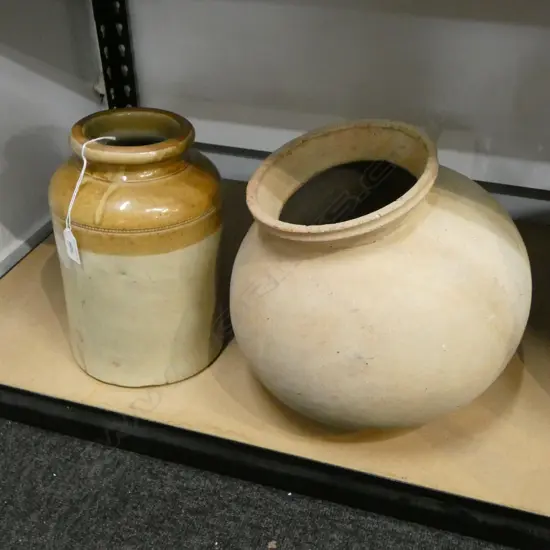 CROCK H.275mm + POTTERY VASE