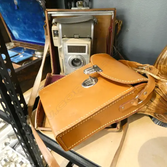 2 VINTAGE POLAROID CAMERAS, CASED