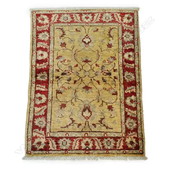 SM CHOBI RUG, 850 x 610mm