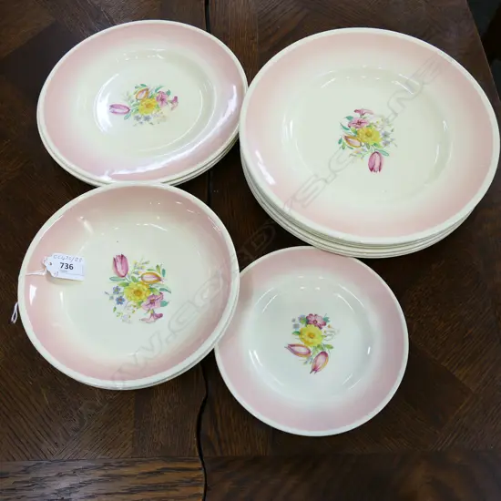 13PC SUSIE COOPER PINK SWANSEA SPRAY 6 DINNER + 3 LUNCH + 1 SIDE PLATES, 3 BOWLS