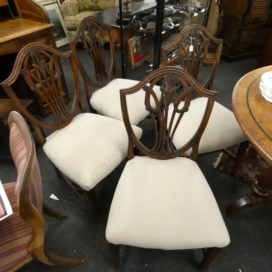 4 CHIPPENDALE STYLE DINING CHAIRS 