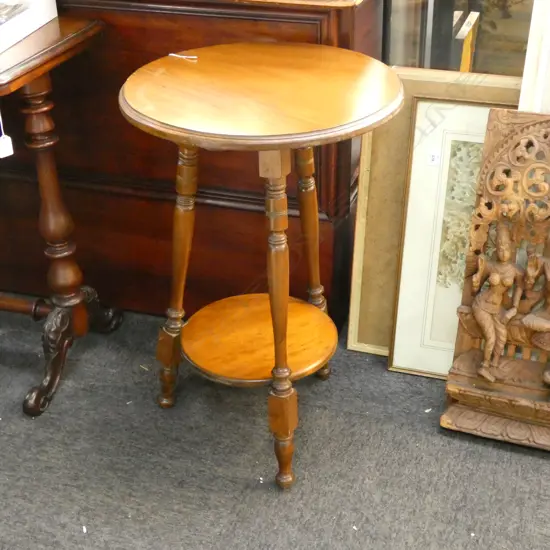 EARLY 20thC KAURI SIDE TABLE H.680mm