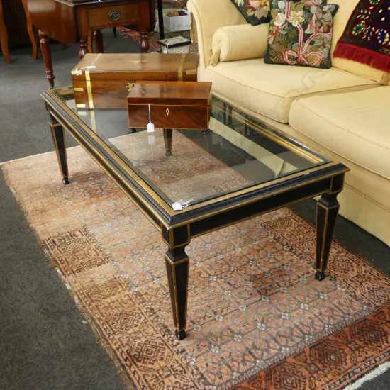 GLASS TOP COFFEE TABLE 1300x665x485mm