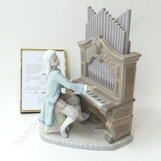 LLADRO 'YOUNG BACH' H.285mm + CERTIFICATE