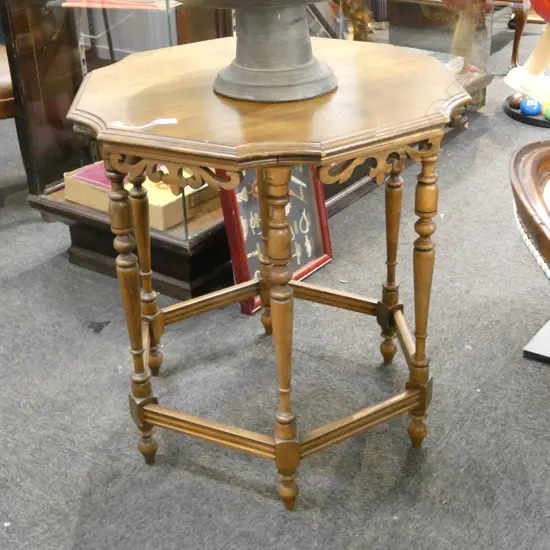 EDWARDIAN STYLE TABLE 710x710x740mm