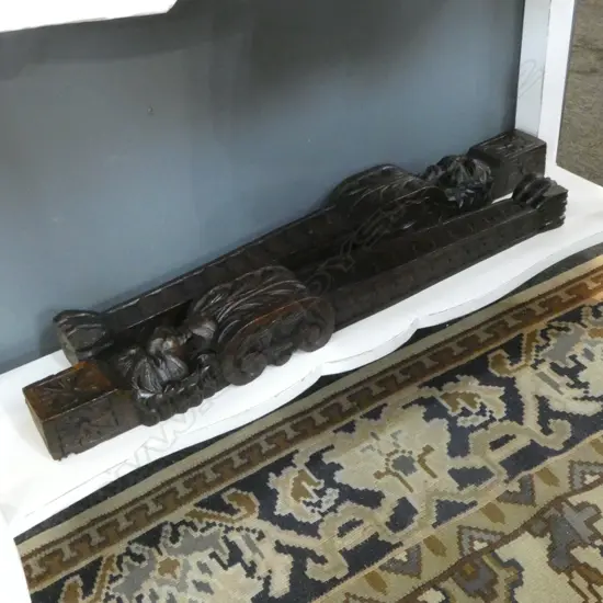 PR JACOBEAN OAK FURNITURE LEGS w. LION MOTIF, L.760mm