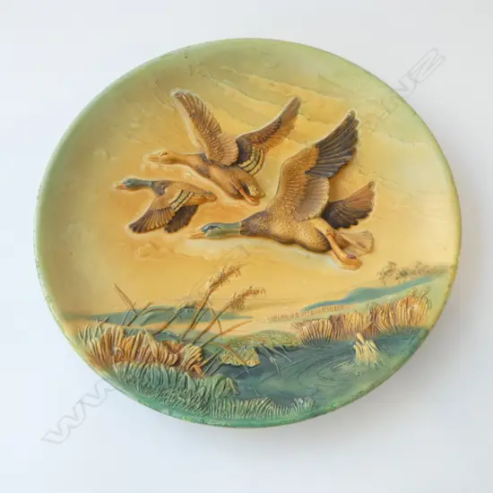 BOSSONS FLYING DUCKS CHALKWARE WALL PLAQUE, D.360mm