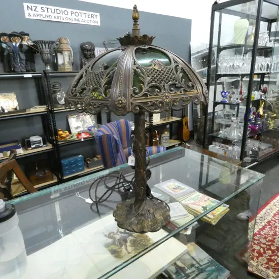 AMERICAN STYLE BRONZED TABLE LAMP w. GREEN SHADES, H.720mm