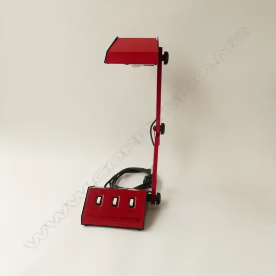 VINTAGE RED ASTRON 88 DESK LAMP; Made 1970's in Christchurch by Carlton, working condition, H.480mm