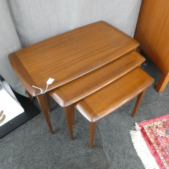 3 RETRO MAHOGANY NESTING TABLES 670x390x420mm