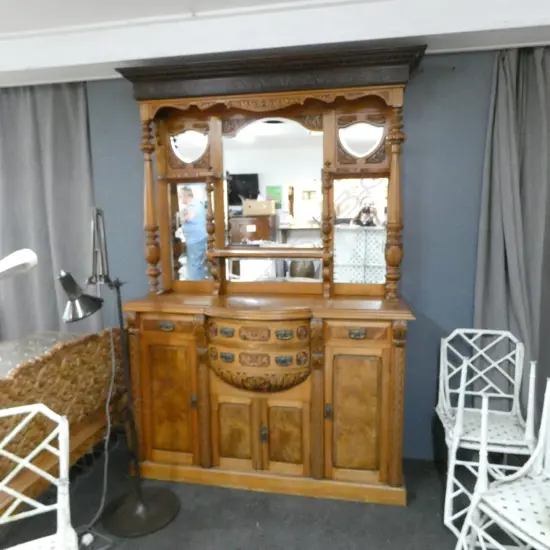 KAURI MIRROR BACK SIDEBOARD