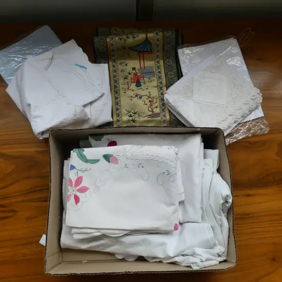 ASST TABLE LINEN Incl. ORIENTAL