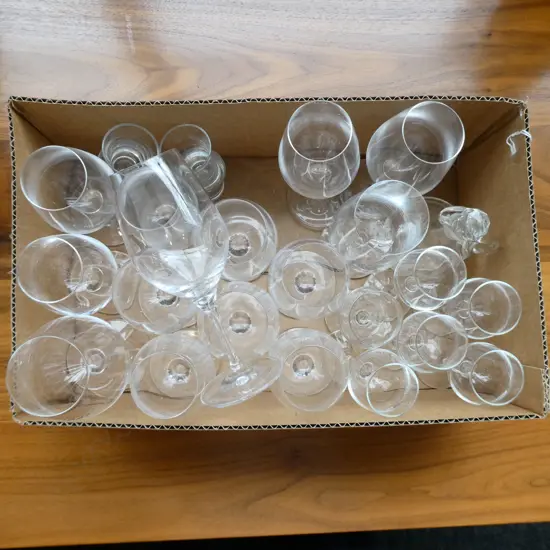 ASST WINE GLASSES; 12 SPIEGELAU, SML DECANTER, etc