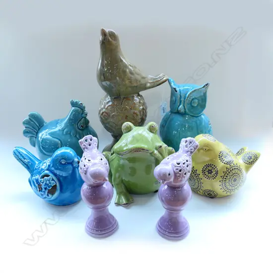 7 GLAZED CERAMIC BIRDS H.305mm + FROG