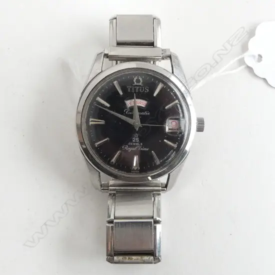 TITUS WRIST WATCH, RUNNING 