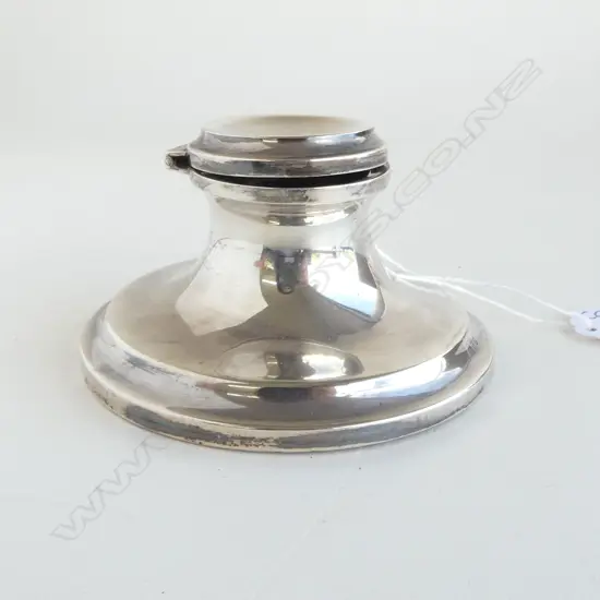 CHESTER 1916 SILVER CAPSTAN INKWELL