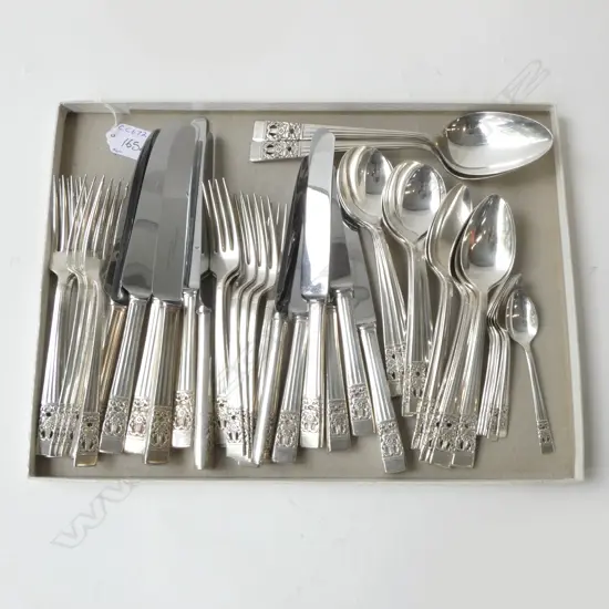 44PC COMMUNITY PLATE ‘HAMPTON COURT’ CUTLERY SET COMPLETE 6 PLACE SETTING