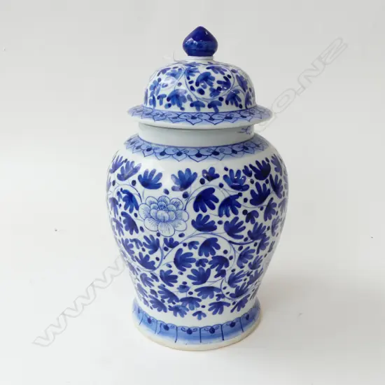 B/W LIDDED GINGER JAR H.255mm