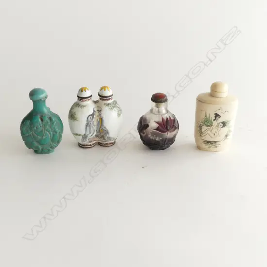 4 VINTAGE SNUFF BOTTLES  H70MM