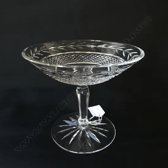 WATERFORD CRYSTAL COMPORT ‘GLANDORE’ PATTERN ETCHED STAMP, H.135MM D.154MM