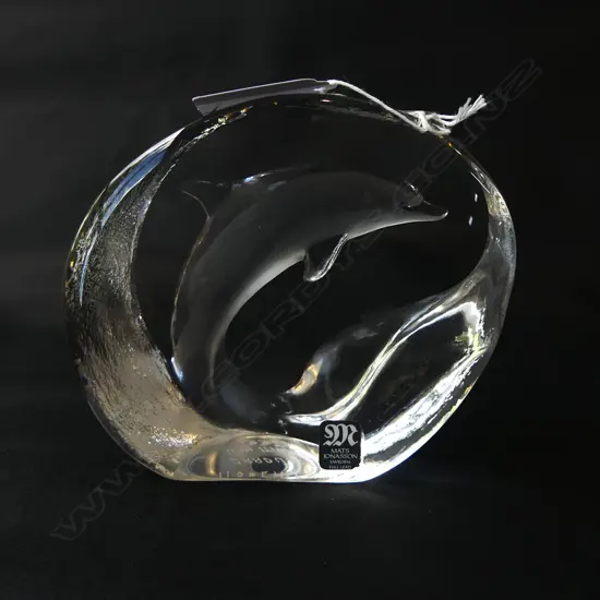 MATT JONASSON (SWEDEN) CRYSTAL DOLPHIN SCULPTURE PAPER WEIGHT H.100mm. labelled & engraved mark