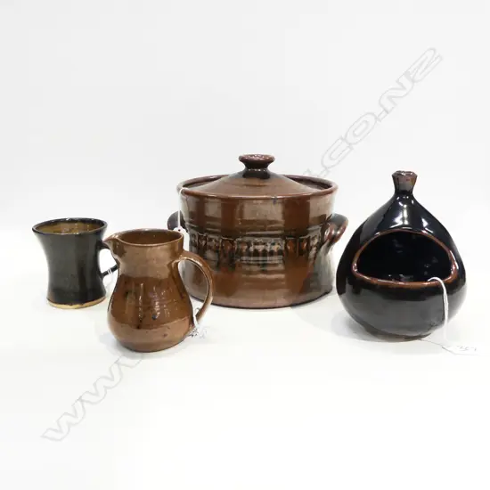 WARREN TIPPET TENMOKU GLAZED CASSEROLE DISH, DORIS DUTCH TENMOKU GLAZED SALT PIG & JUG w. GRAEME STORM CUP, LGST H.150mm