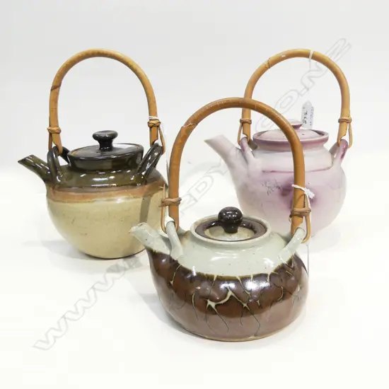 3 NZ POTTERY TEAPOTS ROYCE MCGLASHIN, KEITH MASON, OTHER UNMARKED H.250mm