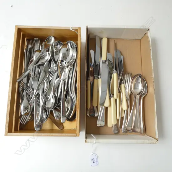 2 TRAYS OF MIXED CUTLERY 