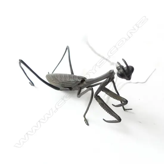 BRONZE ARTICULATED PRAYING MANTIS L.80mm