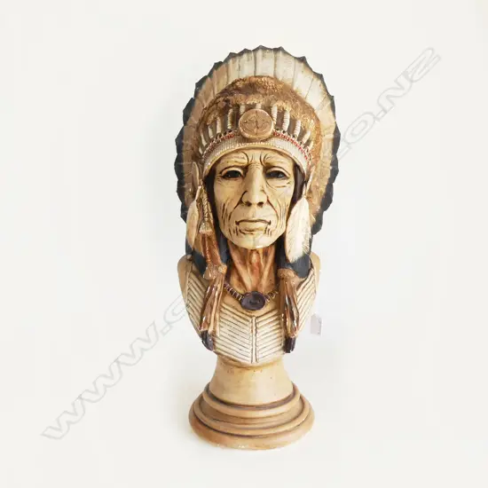 PAINTED PLASTER AMERICAN INDIAN BUST H.600mm APSIT BROS. CAL.