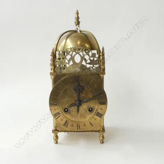 ANTIQUE STYLE BRASS LANTERN CLOCK w. KEY H.320mm
