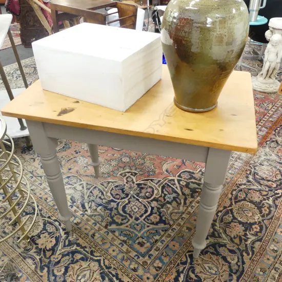 PAINTED & RESTORED TABLE 875x550x750mm