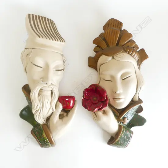 PR RETRO PAINTED PLASTER ORIENTAL WALL FACES H.420mm