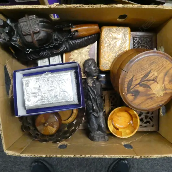 COLLECTION OF WOOD TRINKET BOXES  COPPER 7 METAL PCS