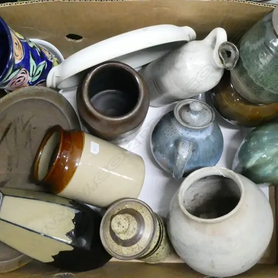 ASST MOSTLY UNMARKED POTTERY; IAN FIRTH STORAGE JAR, ANN VERDCOURT, etc