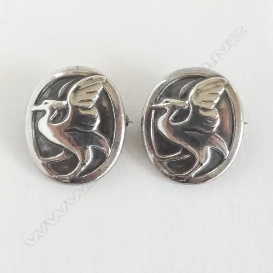 TWO SML SILVER GEORG JENSEN (DENMARK) BROOCHES (CD8169)