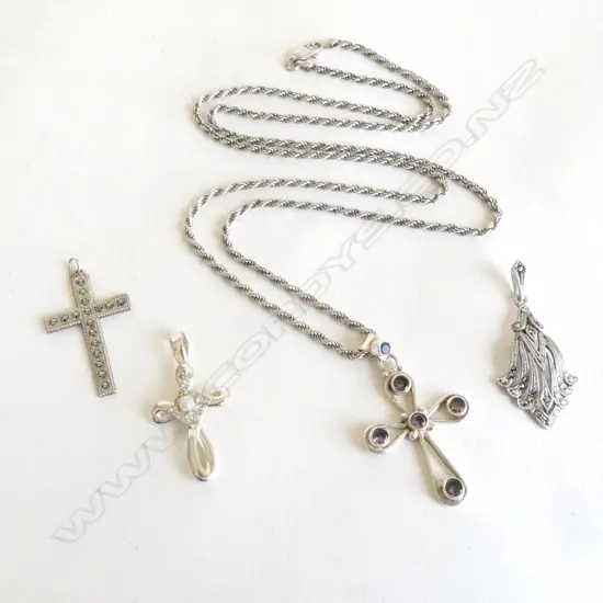 SILVER ROPE CHAIN 72cm with STONE SET CROSS & 3 OTHER SILVER PENDENTS 29.5 gms total