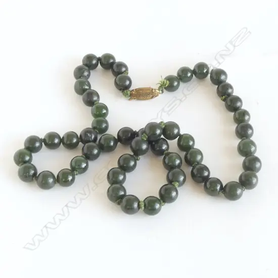 VINTAGE POUNAMU GREENSTONE BEAD NECKLACE L.420mm