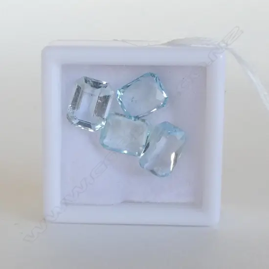 4 OCTAGONS CUT AQUAMARINES 5ct