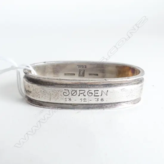 S/SILVER NAPKIN RING 37GMS