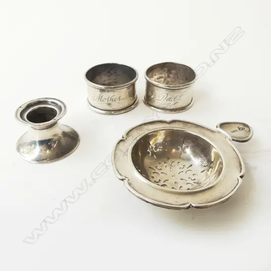 4 PCES STG SILVER, PR NAPKIN RINGS (MOTHER & DAD), CANDLE HOLDER, STRAINER, 71grms